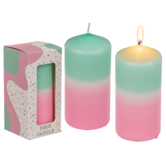 Pillar candle with color gradient