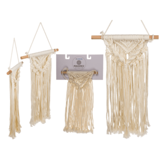 Creme colored wall decoration, Makramee,