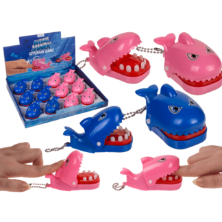 Metal keychain, Biting Shark,